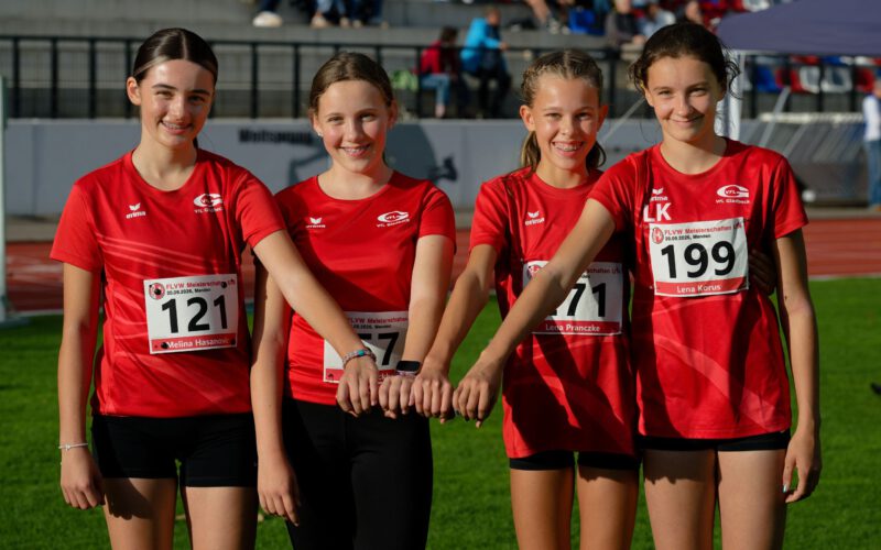 2026-09-20_4x100_MelinaHasanovicMayaDuckheimLenaPranczkeLenaKorus